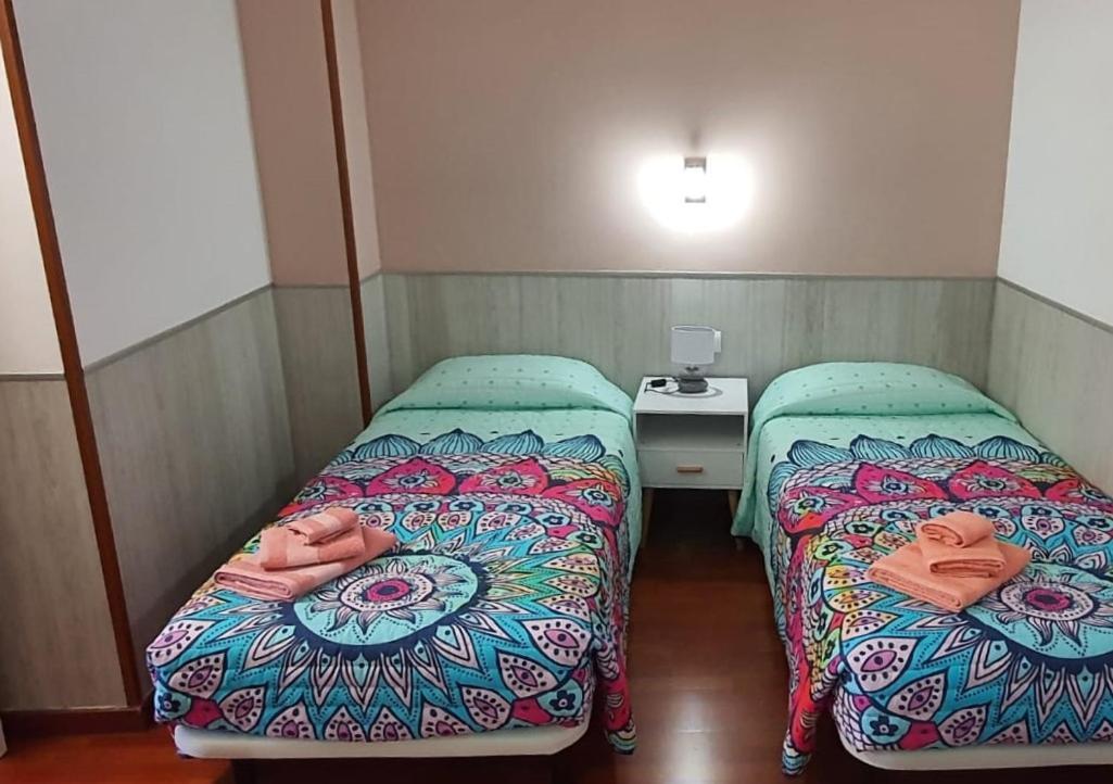 Apartamento Vilallonga Figueres  Exteriér fotografie
