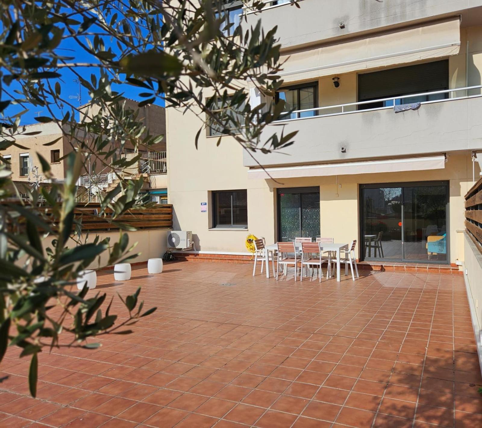 Apartamento Vilallonga Figueres  Exteriér fotografie