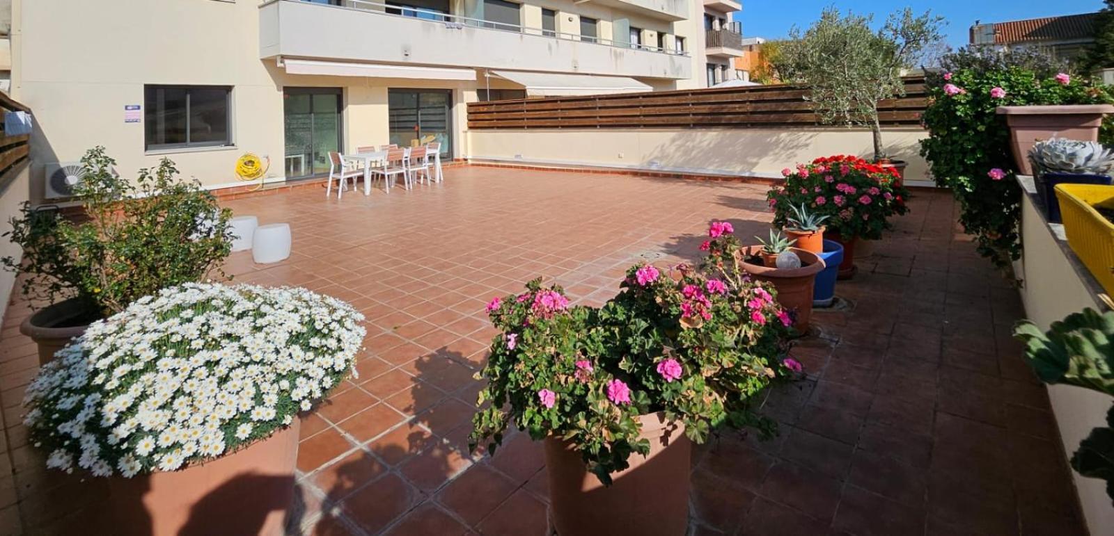 Apartamento Vilallonga Figueres  Exteriér fotografie