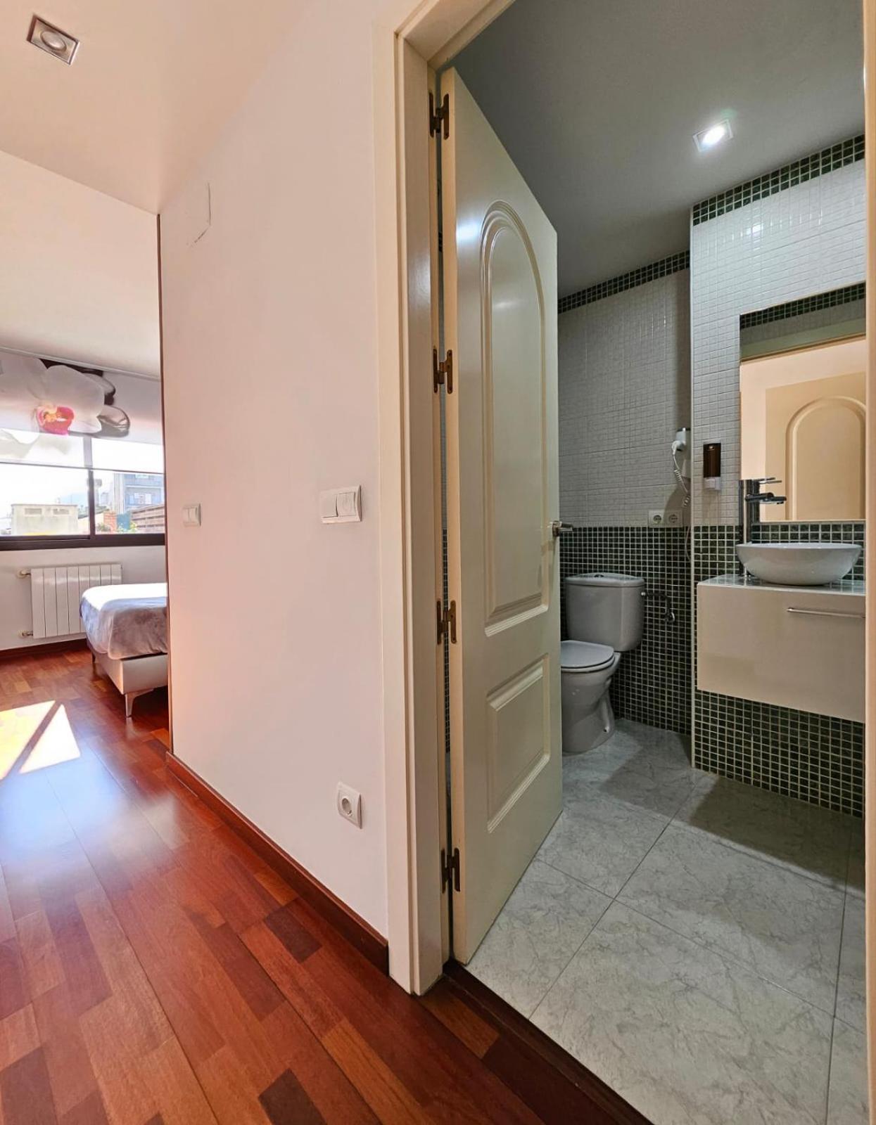 Apartamento Vilallonga Figueres  Exteriér fotografie